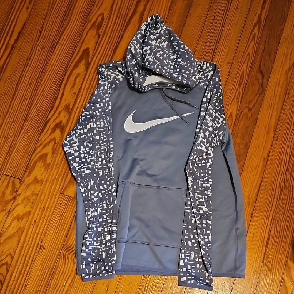 Nike Dri-Fit Hoodie